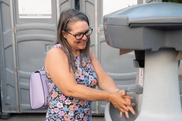 Best Portable toilet rental cost  in Leisure World, MD